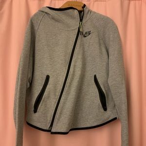 Nike Tech sweater